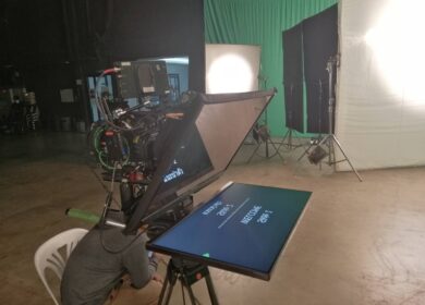 StudioTeleprompter 27"