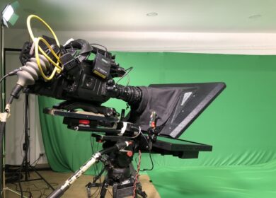 StudioTeleprompter 27"